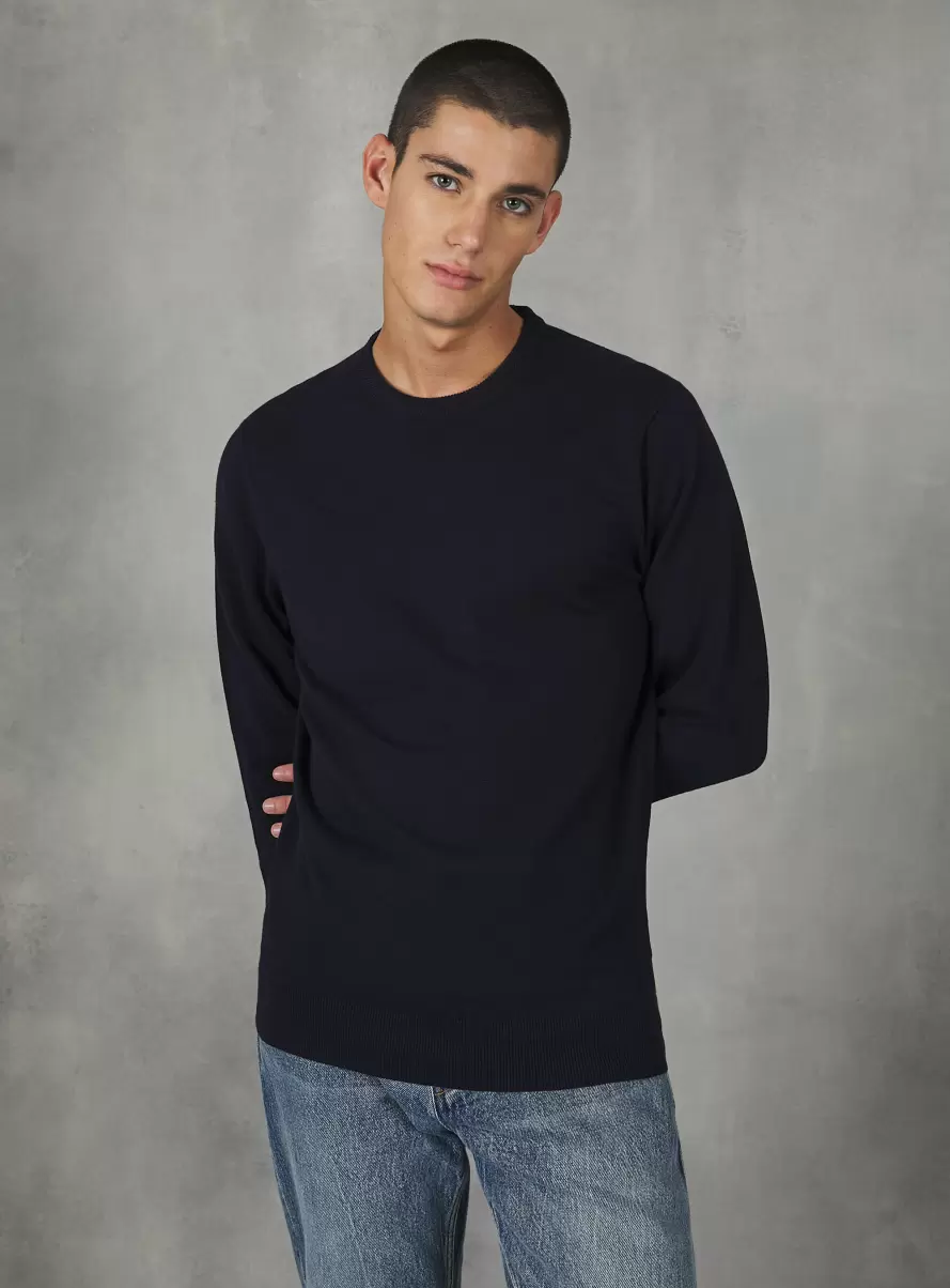 Round-Neck Pullover Made Of Sustainable Viscose Ecovero Na1 Navy Dark Sweaters Men