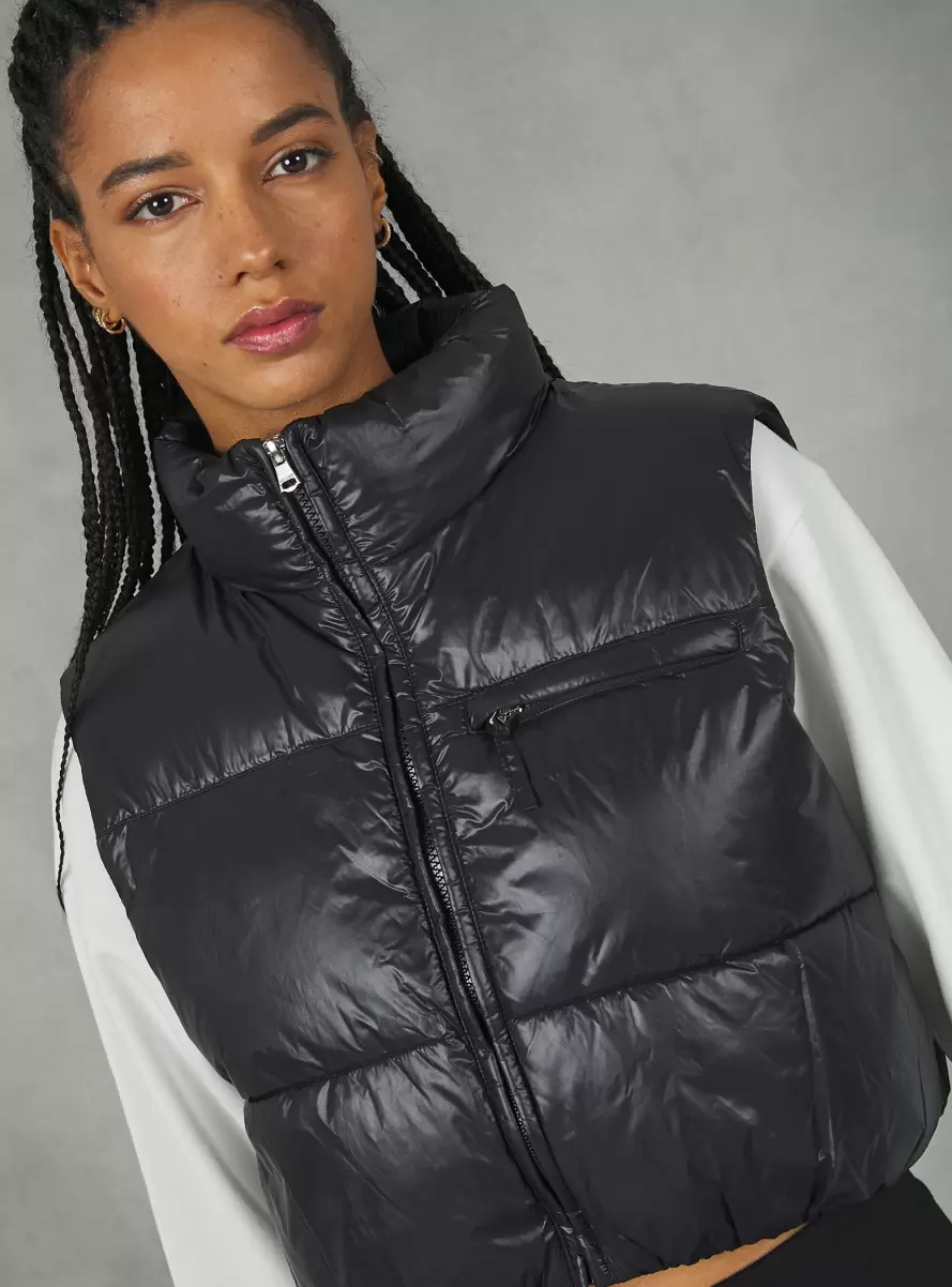 Cropped Sleeveless With Recycled Padding Women Bk1 Black Jackets - 2