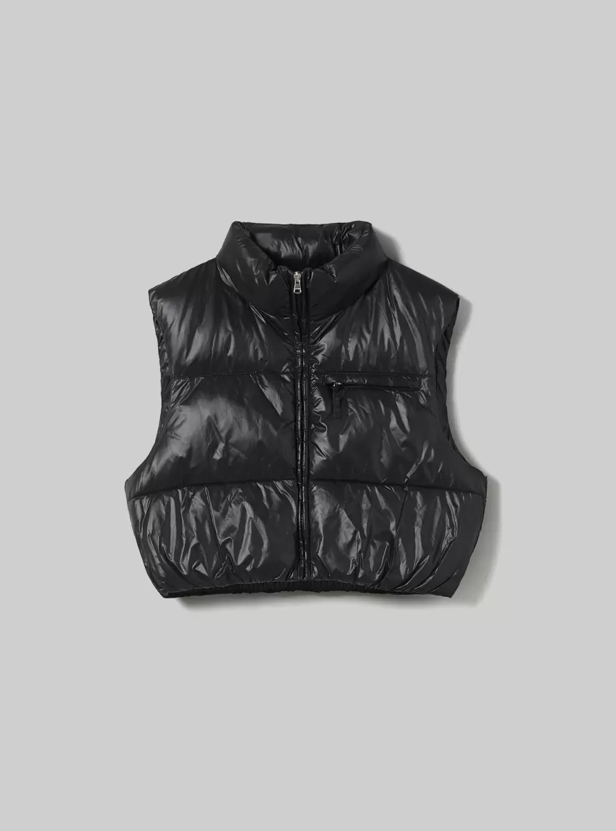 Cropped Sleeveless With Recycled Padding Women Bk1 Black Jackets - 4