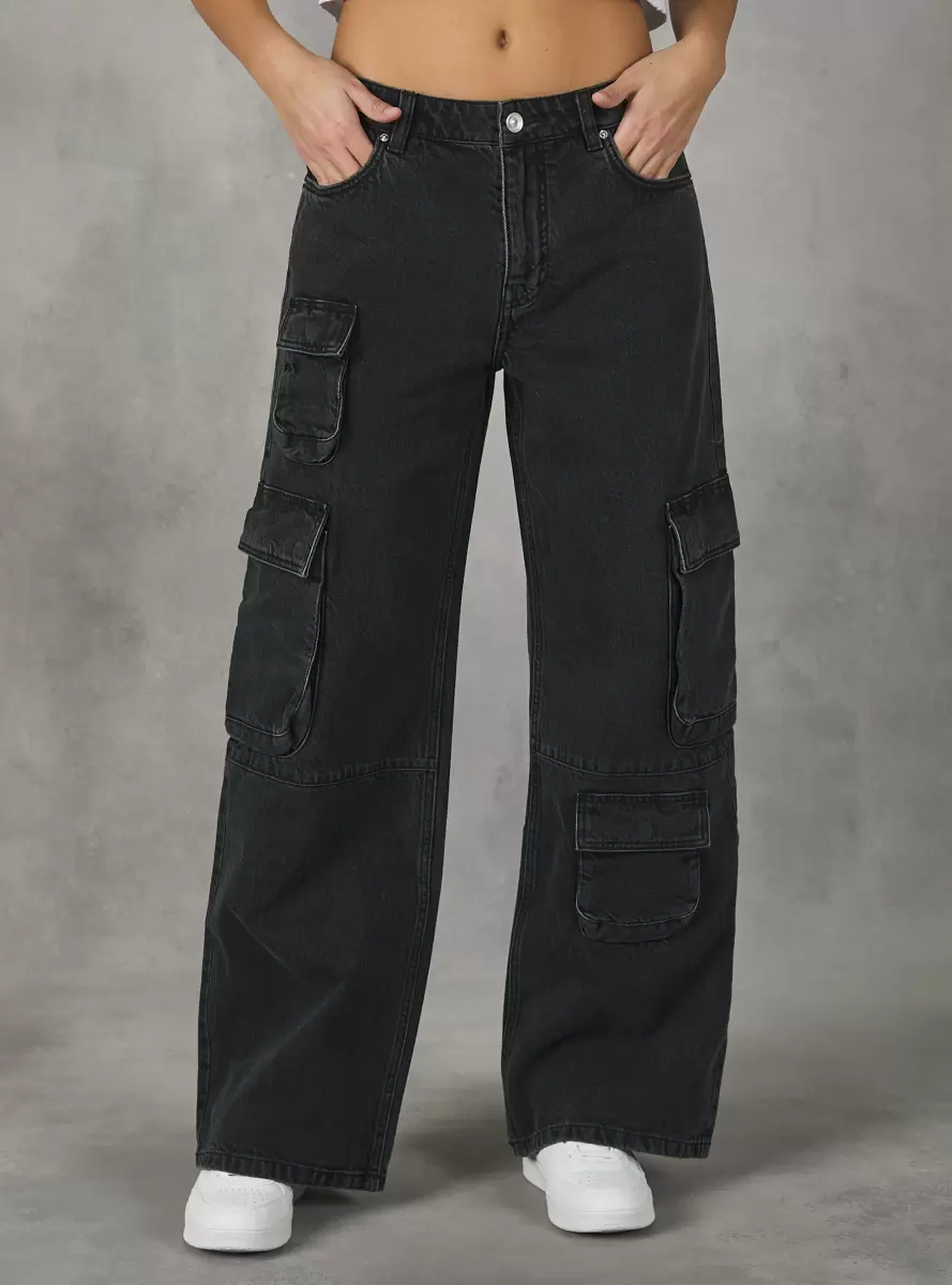 Jeans Multi Cargo Comfort Fit Jeans Women D000 Black - 1
