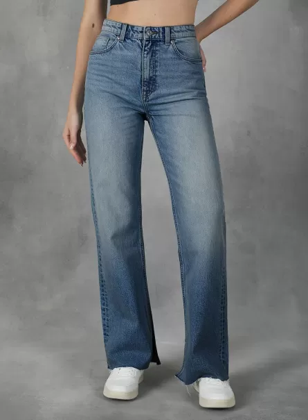 D003 Medium Blue Straight Fit Jeans With Split In Stretch Denim Denim Days Women