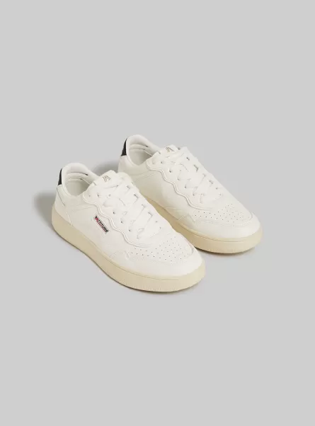 Vintage Effect Trainers Women Wh2 White Shoes